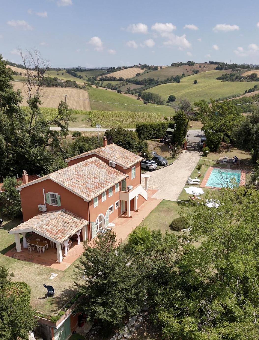 Villa Lemarche B&B Rustico 外观 照片